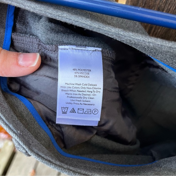 Eddie Bauer Travex Gray Curvy Travel Pants Sz 6 - Picture 11 of 15